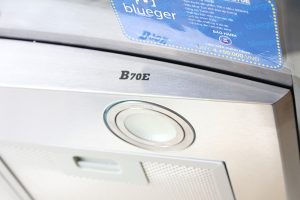 Máy hút khử mùi Blueger B70E